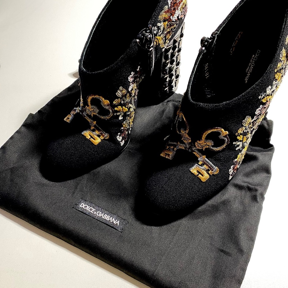Dolce & Gabbana Boots 38
